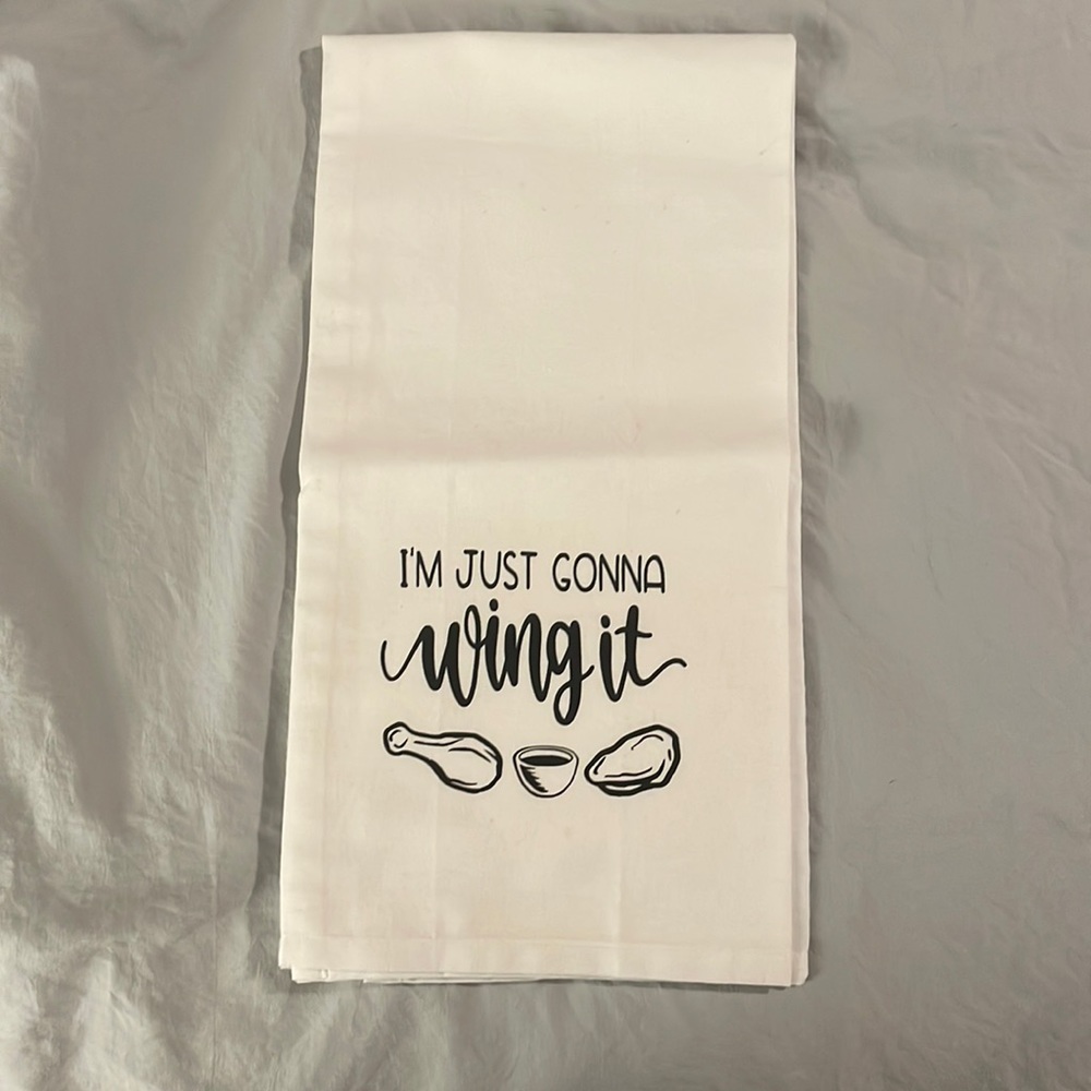 NWOT I'm Just Gonna Wing It Hand Towel